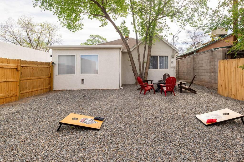 House With Great Beds, Full Kitchen, Fenced Yard Villa Albuquerque Eksteriør billede